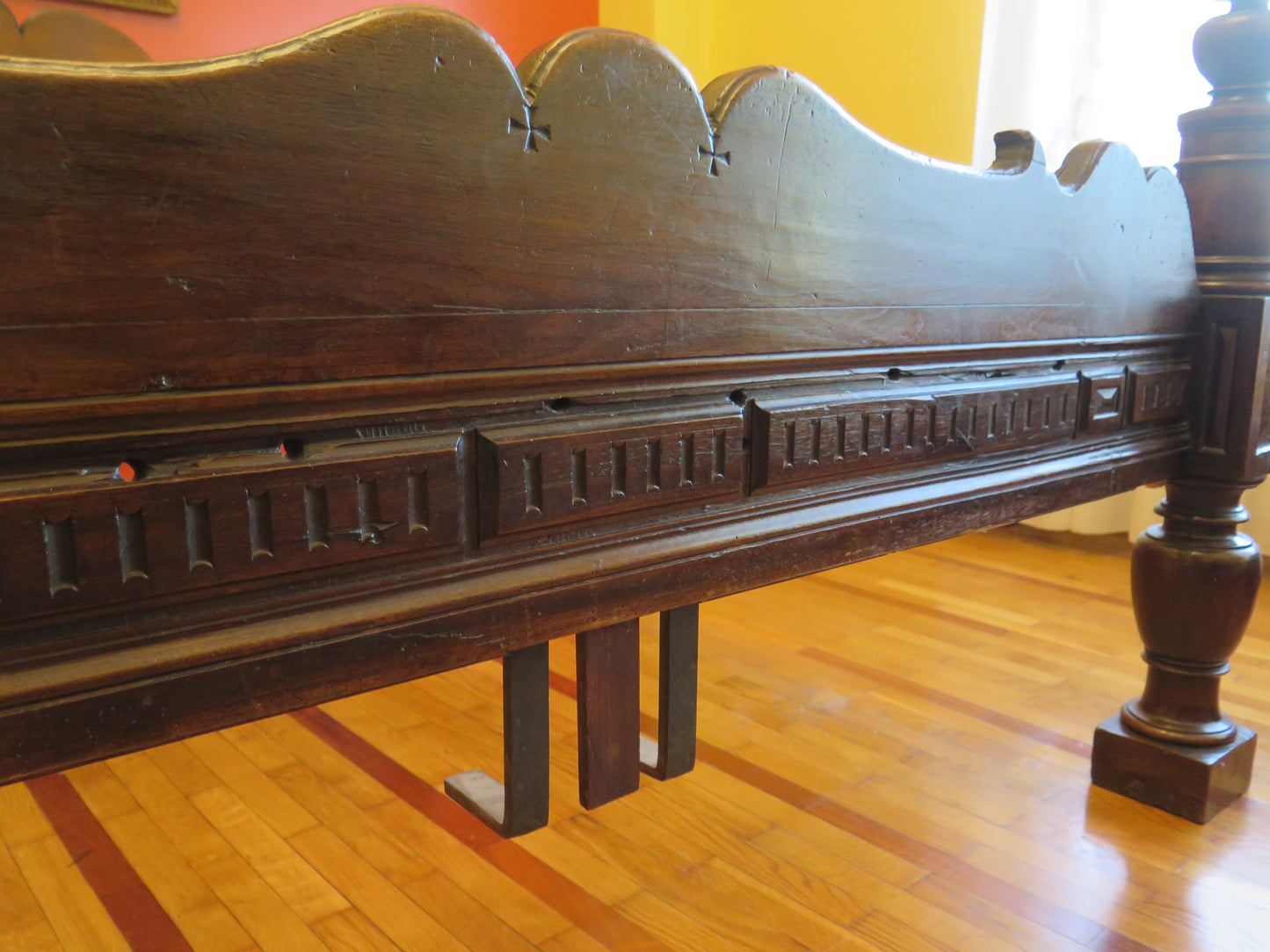 Letto matrimoniale antico di grandi dimensioni da castello importante stile barocco vs