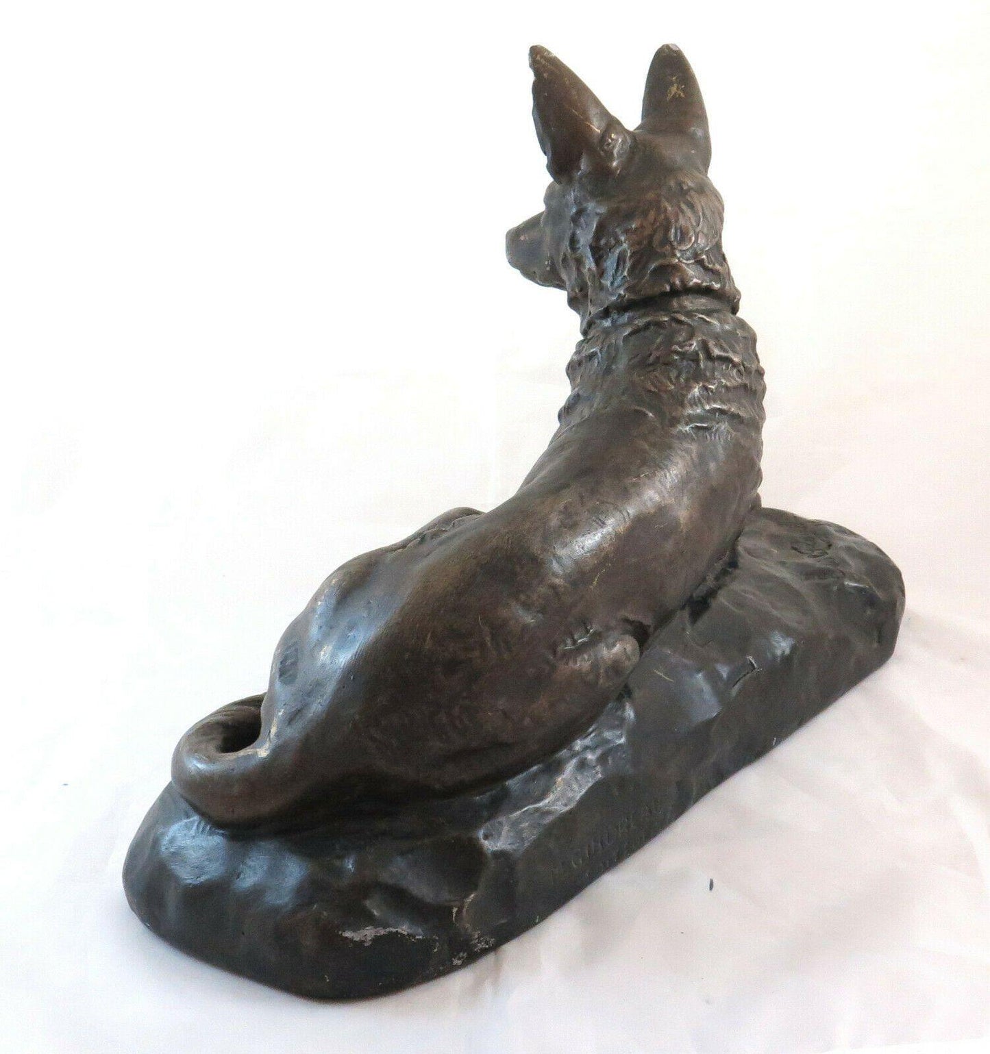 VECCHIA SCULTURA ANNI '30 CANE LUPO POLIZIOTTO DI Emile Rouff FIRMATA BM16 - Belbello Antiques