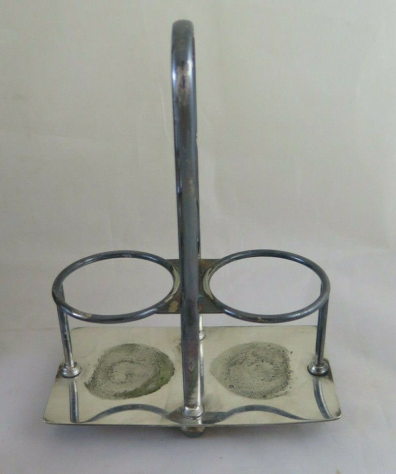 TWO OLIVE OILS AND A CUP IN SILVER METAL OLD VINTAGE OIL CRUET X15