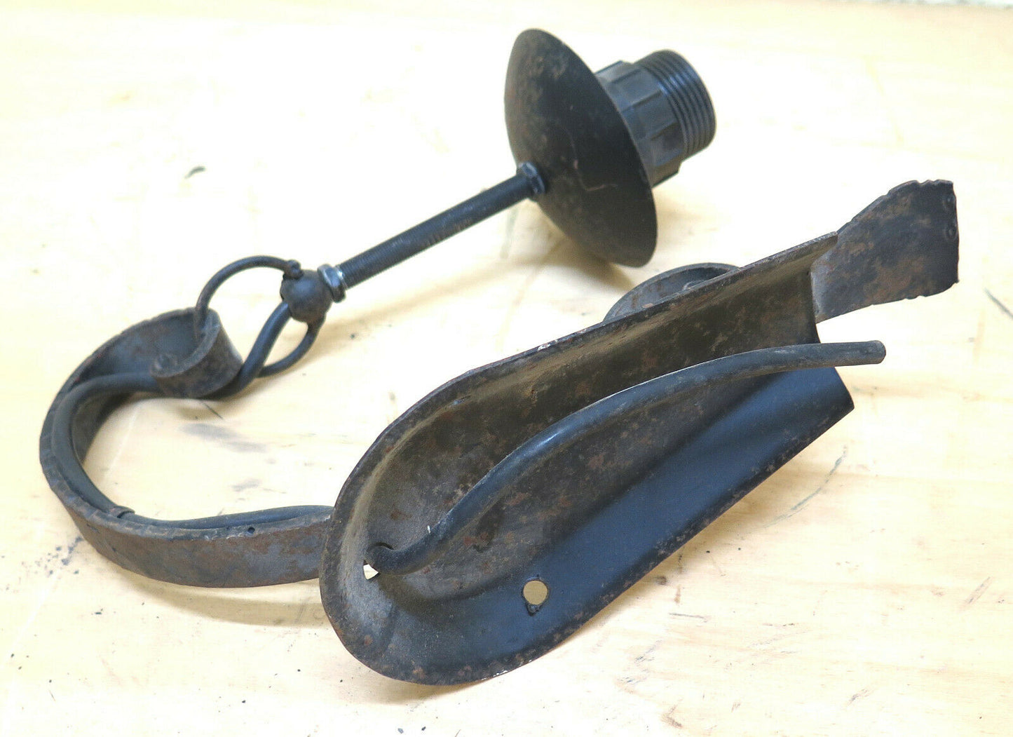 VINTAGE WROUGHT IRON WALL LIGHT WALL LIGHT CHANDELIER CH32