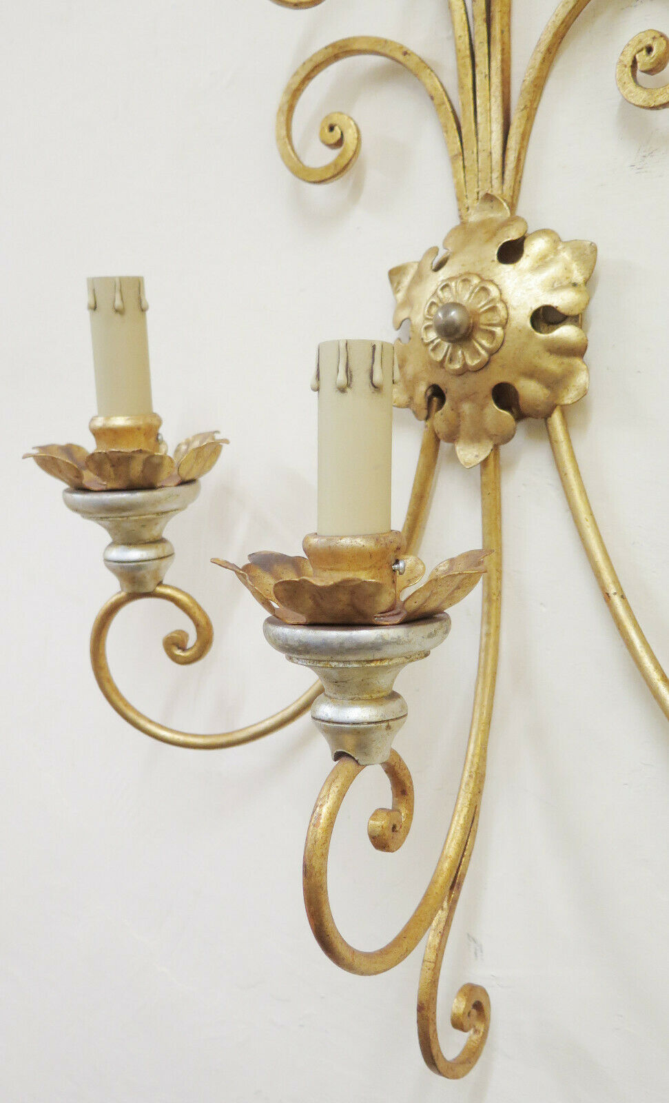 PAIR OF WALL LIGHTS IN VINTAGE GOLDEN WROUGHT IRON HANDMADE ITALY CH18