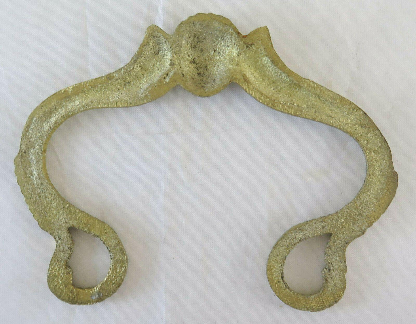 6 MANIGLIE PER MOBILI ANTICHI BRONZO ARTIGIANALE FERRAMENTA ACCESSORI ORO CH30 - Belbello Antiques