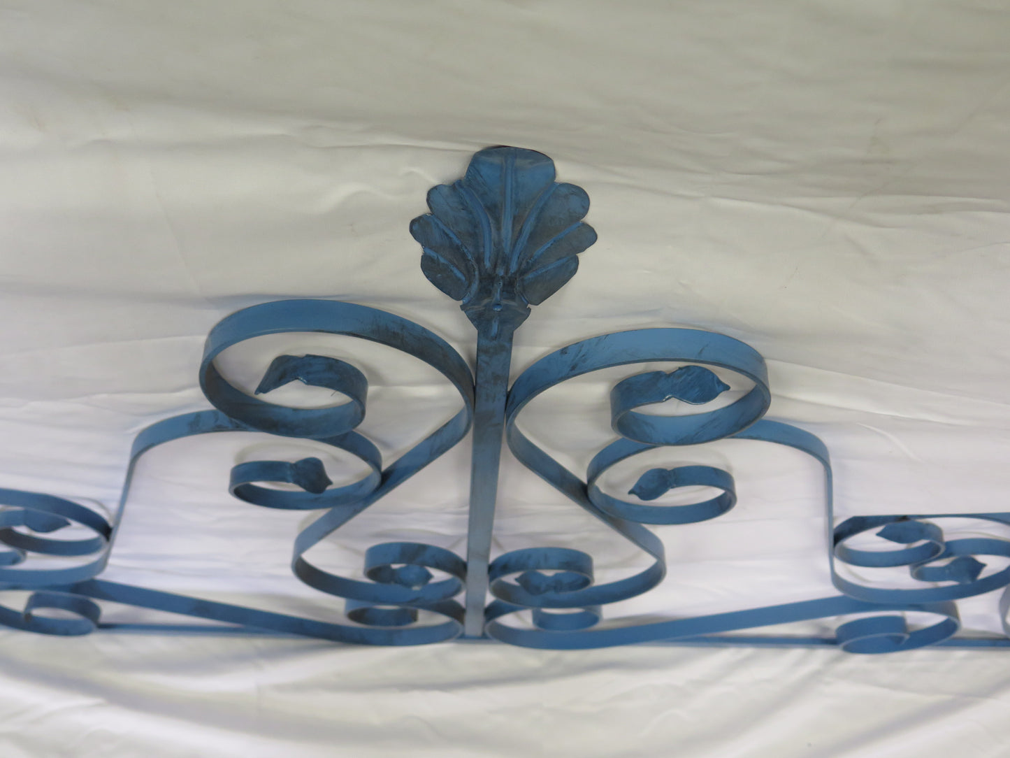 VECCHIA TESTIERA LETTO MATRIMONIALE IN FERRO BATTUTO TESTATA ARTIGIANALE 49 CH