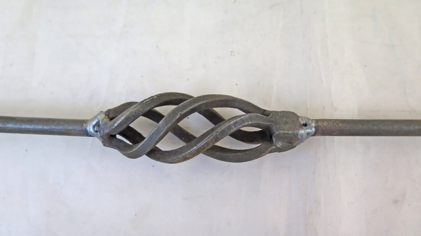 OLD FIREPLACE POKER IN WROUGHT IRON FIREPLACE TOOL 48cm CH34