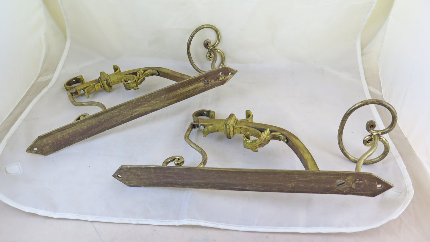 TWO OLD WALL HANGER IN HAND FORGED AND GOLDEN WROUGHT IRON CH34