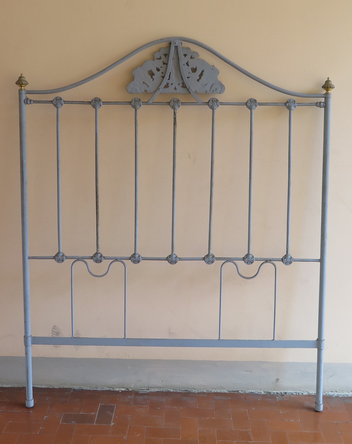 VECCHIA TESTIERA IN FERRO BATTUTO 130 CM TESTATA PER LETTO ARTIGIANALE 33 CH