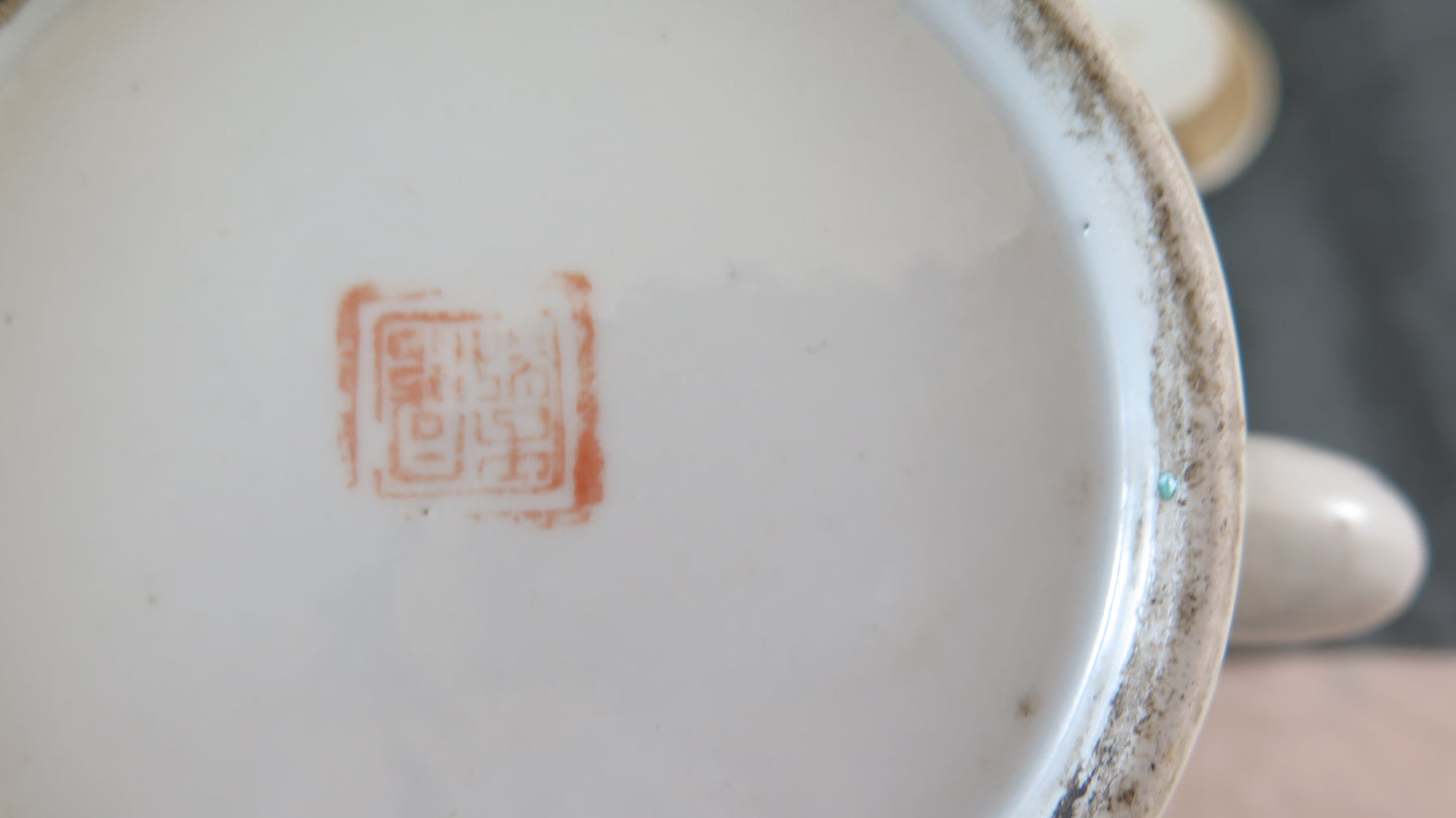 ANTIQUE CHINESE PORCELAIN TEAPOT CHINA ASIA BM13