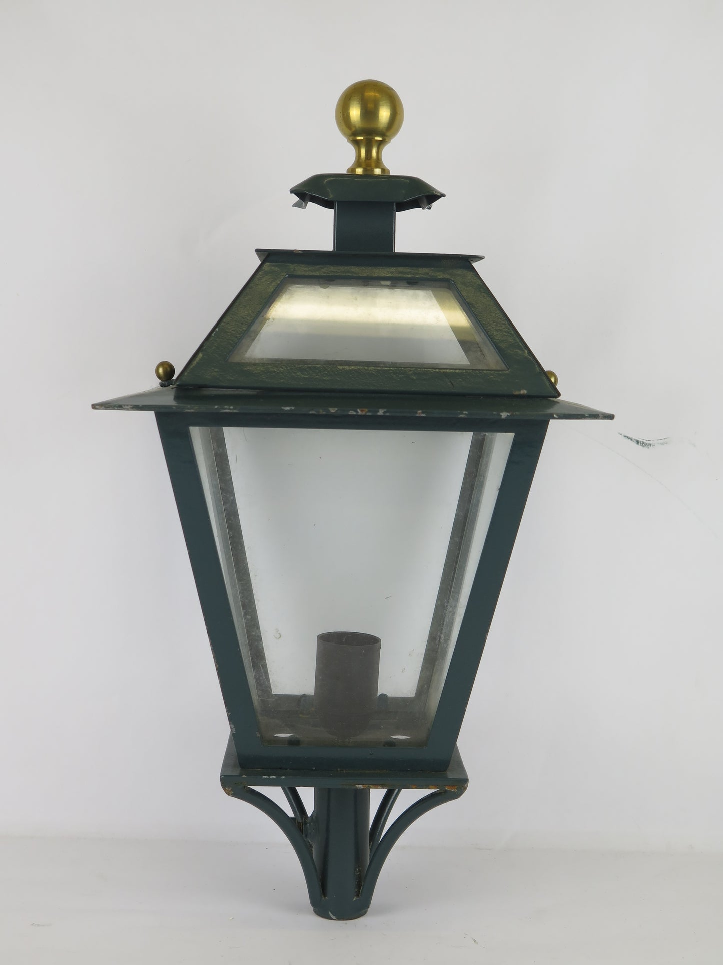 Wrought iron lamppost with vintage wall bracket high quality Italian Chandelier Lantern CH S1