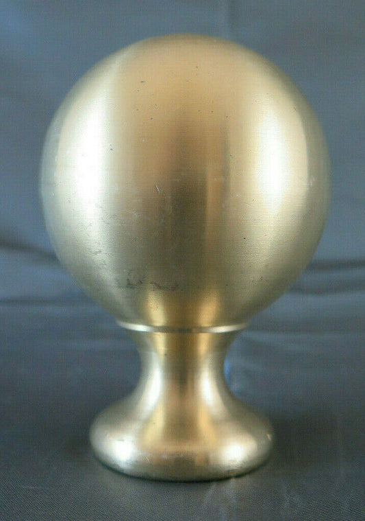 MANIGLIA A POMELLO IN OTTONE FREGIO DECORO h9cm CH21