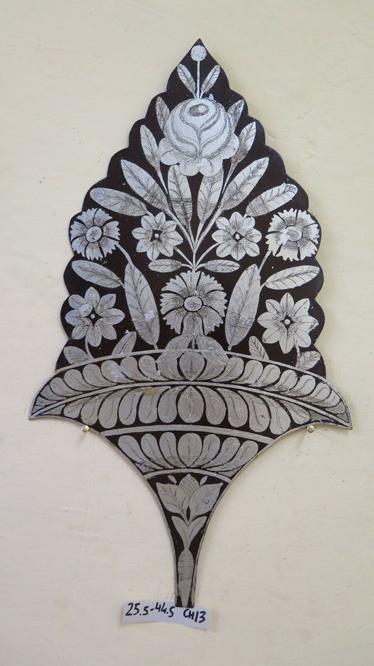 ANCIENT FRIEZE PAINTED ON IRON AND ENGRAVED WITH A BULIN FLORAL STYLE FLOWERS CH13 9