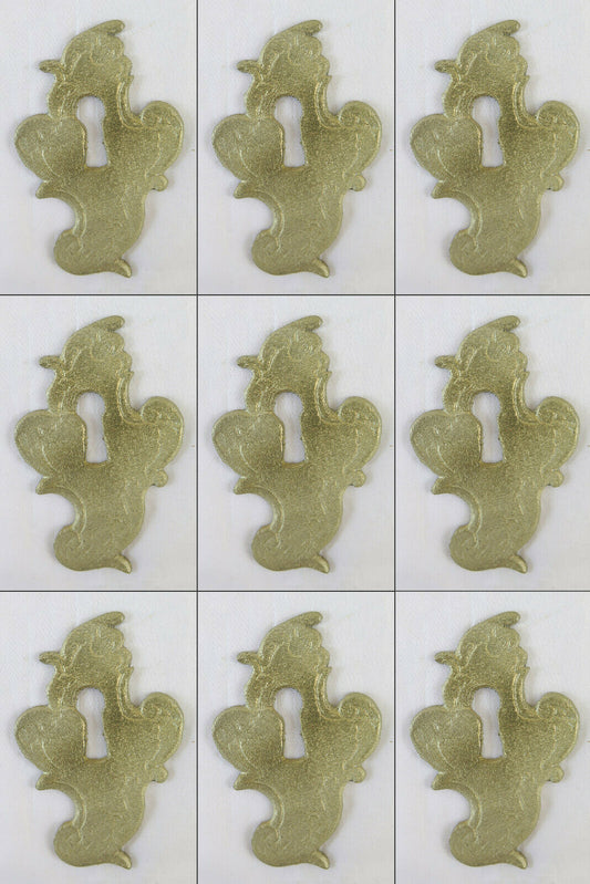 9 BOCCHETTE PER MOBILI ANTICHI IN BRONZO DORATO COPRI SERRATURA BORCHIA CH28 - Belbello Antiques