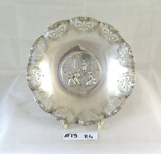 PIATTO CENTROTAVOLA SVUOTATASCHE VINTAGE INIZIO NOVECENTO METALLO ARGENTATO R4 - Belbello Antiques
