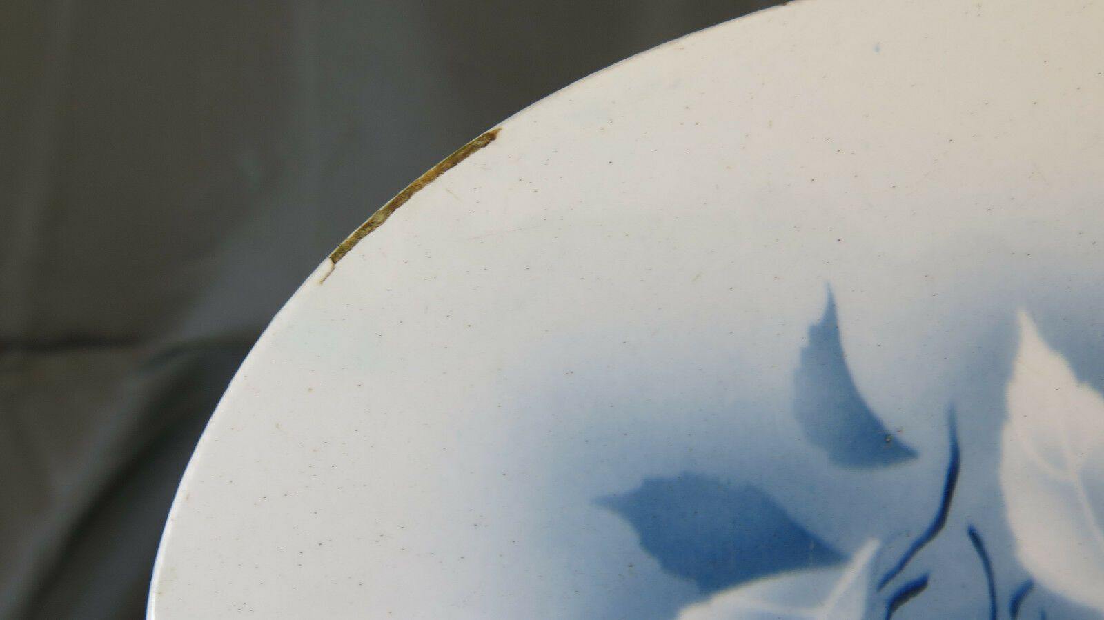 DUE SOTTOPENTOLA VINTAGE IN CERAMICA DI CUI UNO VILLEROY BOCH SOTTOPIATTO R120 - Belbello Antiques