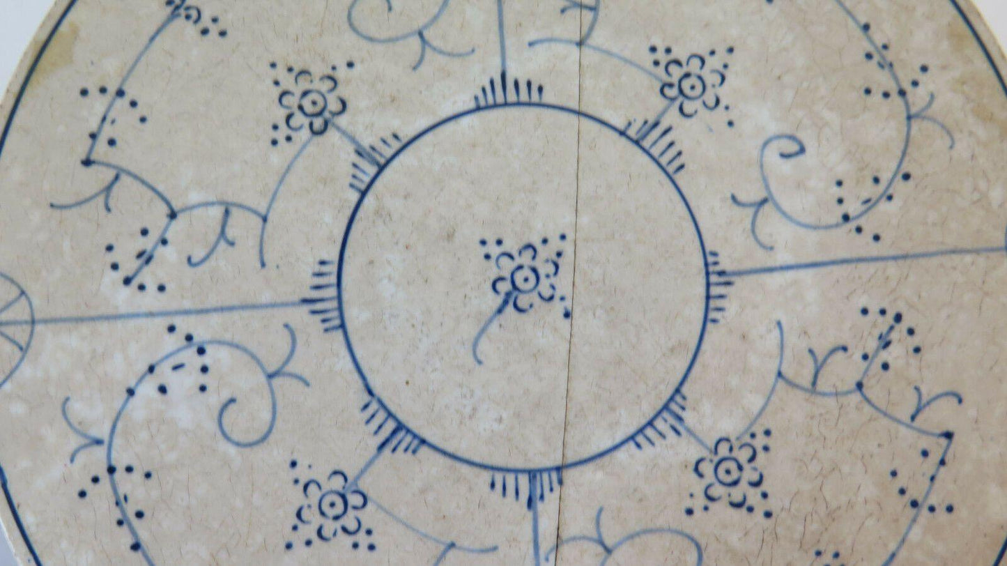 DUE SOTTOPENTOLA VINTAGE IN CERAMICA DI CUI UNO VILLEROY BOCH SOTTOPIATTO R120 - Belbello Antiques