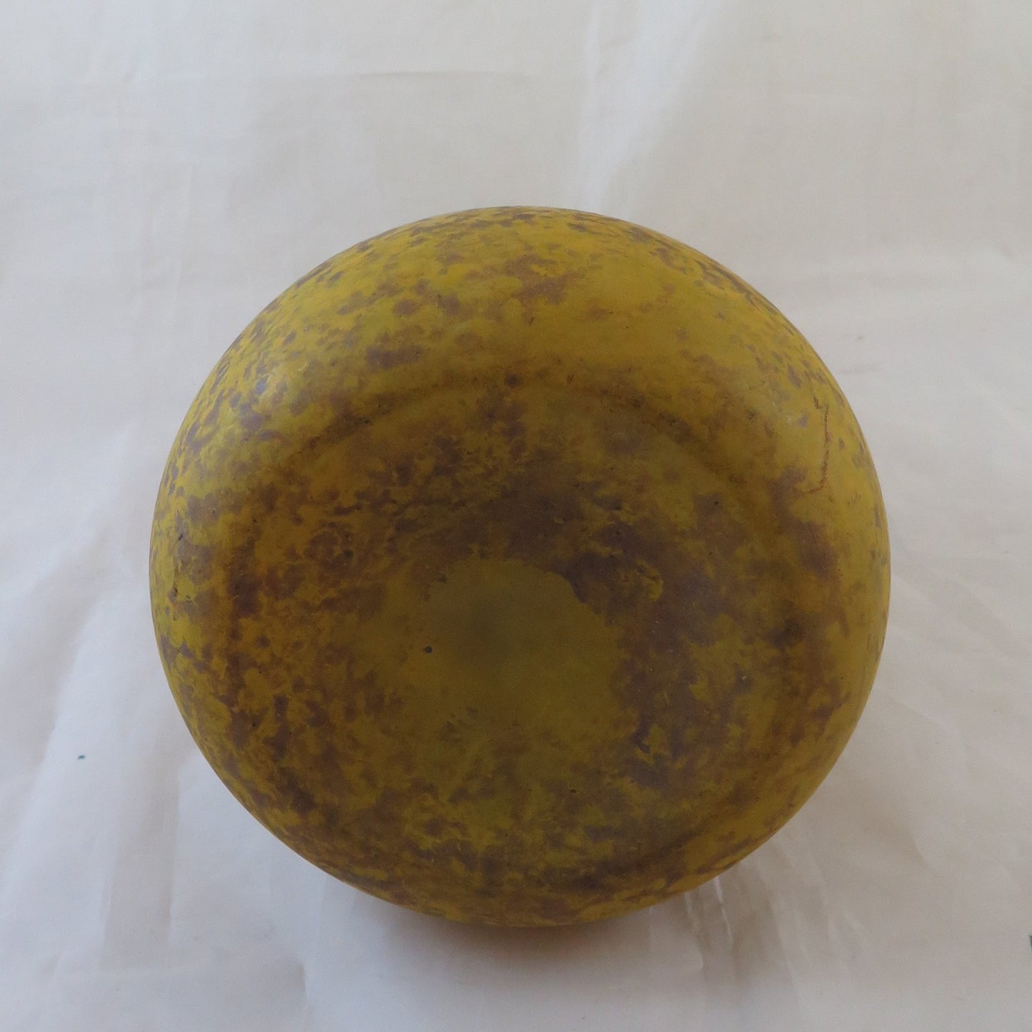 OLD COLLECTIBLE YELLOW SWANNECK GLASS VASE BM20